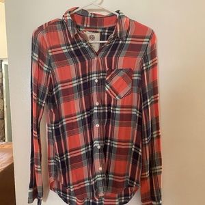 Women’s flannel shirt